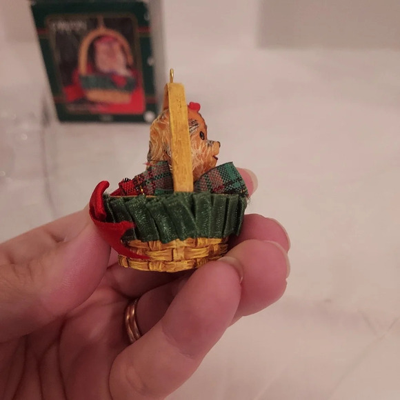 Carlton Cards Little Heirloom Treasures Yorkie Dog Christmas Tree Ornament - Picture 5 of 12
